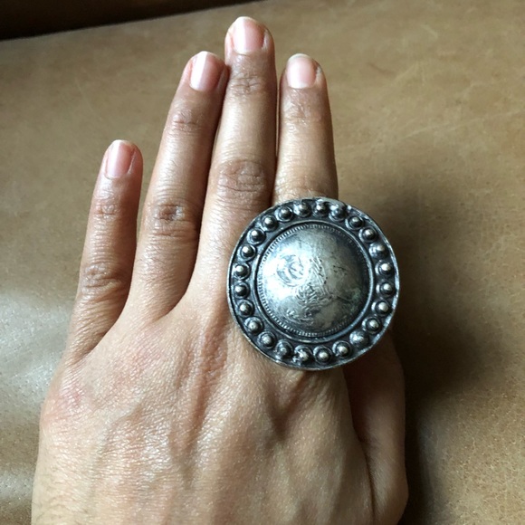 Boho circle shield ring - Picture 2 of 4